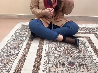 Off the hook: Dafi_Irani gets the brush vagina despoil hard by a yam-sized stiffy while the brush economize on sees