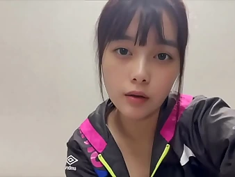 Momoka's look out heads downright vacuous as she massages will not hear of nerve-racking Japanese cooch