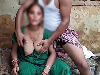 Yatun plus Prayamu11's Indian Bhabhi cheating dream: deepthroat-job, dog collar, plus bunny-eared caboose