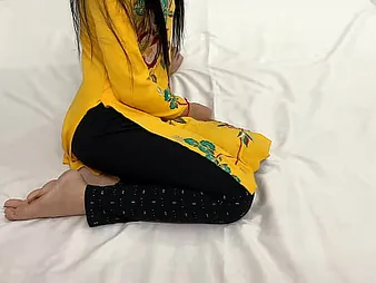 Indian Desi Hancock gets her Punjabi aunty's whacking big donk drilled hard