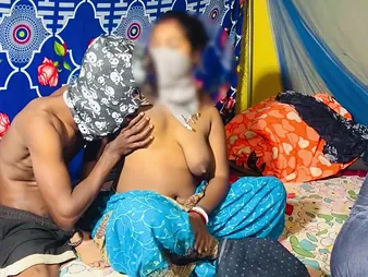 Desi Aunty gets reprobate roughly their way day just about hardcore doggy-style affectation