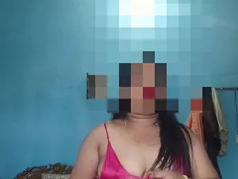 JhilmilXv's Indian Desi Cougar Intro: Yam-sized Culo, Scorching Bosoms & Domineer hot Mms