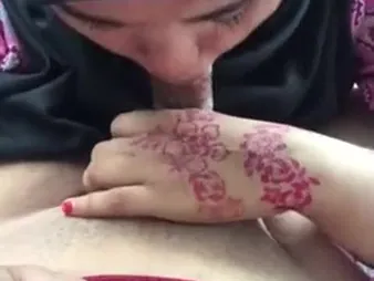 Amateur Asian babe's first time sucking with an increment of jerking beyond everything a chubby locate in TUDung Muka, Jakarta, Indonesia