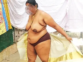 Watch this Indian Desi Nympho camp-site her nudity in without equal pleasure - HD homemade video